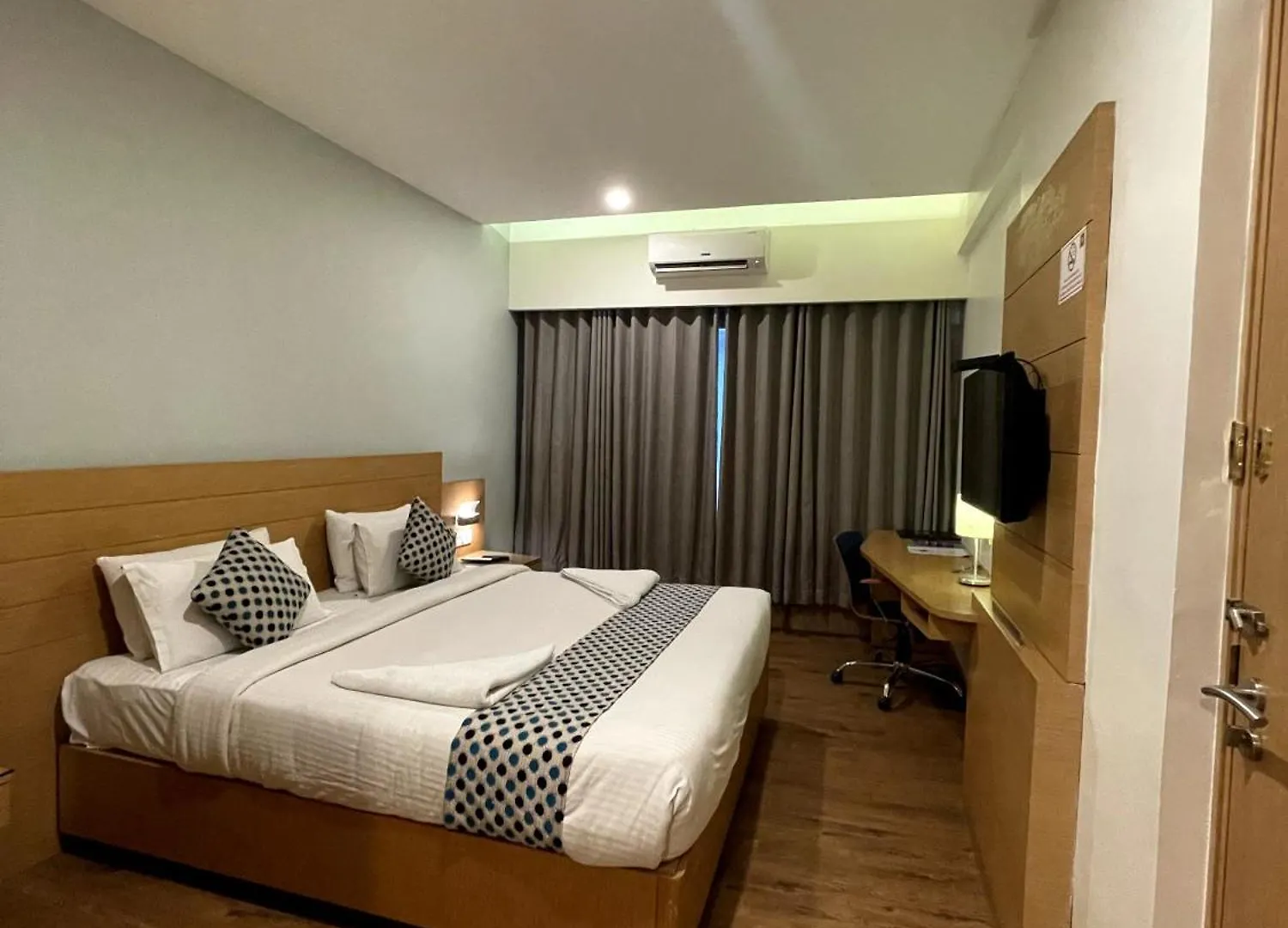 Hotel Indriya Wayanad Kalpatta