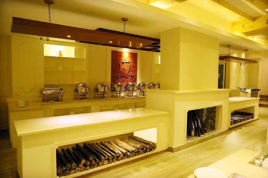 Hotel Indriya Wayanad Kalpetta