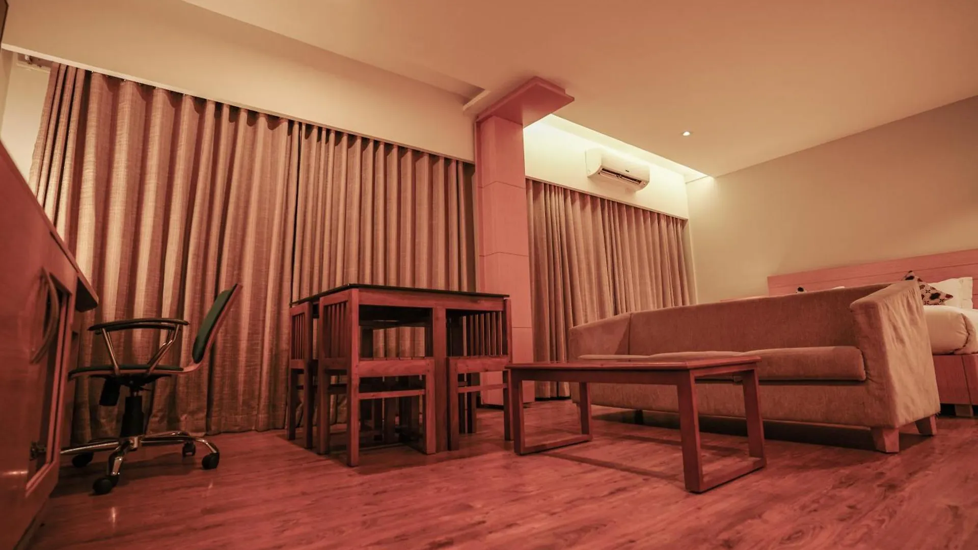 Hotel Indriya Wayanad Kalpetta
